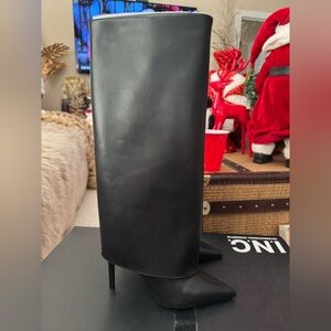 I.N.C wide calf boots size 8.5!